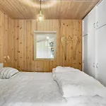 Ferienhaus 2 Bedroom Beautiful In